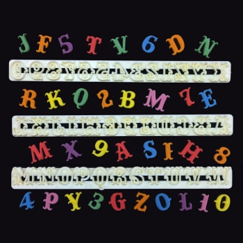 Ensemble emporte-pièces carnaval alphabet & chiffre