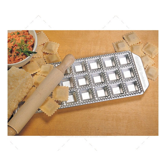 Moule à raviolis aluminium 24 raviolis carrés 35X35mm 