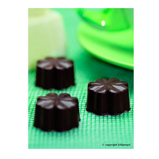 Plaque silicone pour chocolat "Easy Choc": 15 fleurs (plaque de 214 x 106 mm)    