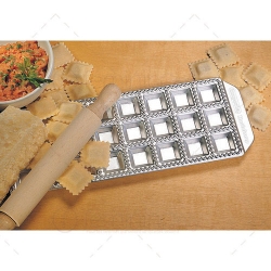 Moule à raviolis aluminium 24 raviolis carrés 35X35mm 